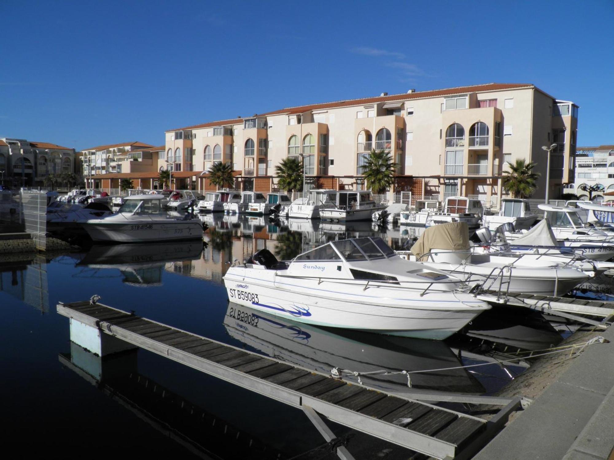 3P Climatise Avec Parking, Piscine, Proche Plage Et Commerces A Sete - Fr-1-338-497 Екстер'єр фото